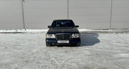 Mercedes-Benz E 200 1993 годаүшін1 500 000 тг. в Караганда – фото 2