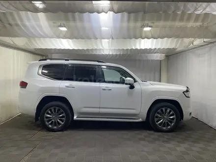 Toyota Land Cruiser Premium+ 2023 года за 50 555 000 тг. в Алматы – фото 16