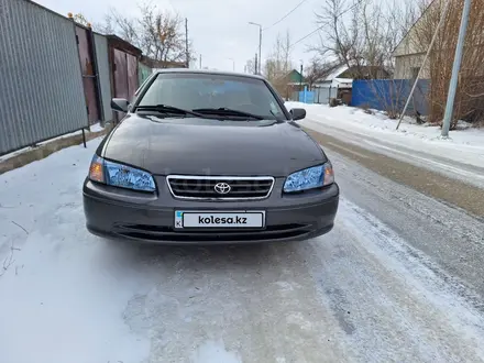 Toyota Camry 2001 года за 3 600 000 тг. в Аягоз – фото 2