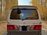 Toyota Grand Hiace 2002 годаүшін7 100 000 тг. в Алматы – фото 4