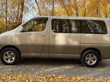 Toyota Grand Hiace 2002 годаүшін7 100 000 тг. в Алматы – фото 5