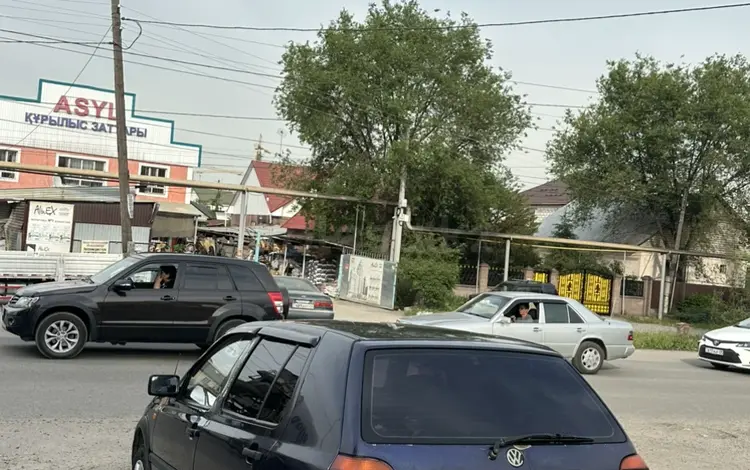 Volkswagen Golf 1995 года за 1 050 000 тг. в Алматы