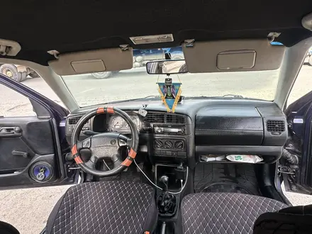 Volkswagen Golf 1995 года за 1 050 000 тг. в Алматы – фото 5