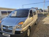 Hyundai Starex 2005 годаүшін2 600 000 тг. в Шымкент – фото 2