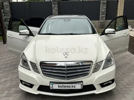 Mercedes-Benz E 200 2011 года за 6 800 000 тг. в Алматы – фото 5