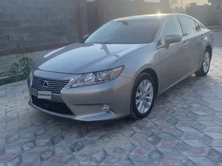 Lexus ES 300h 2015 года за 8 700 000 тг. в Жанаозен – фото 3