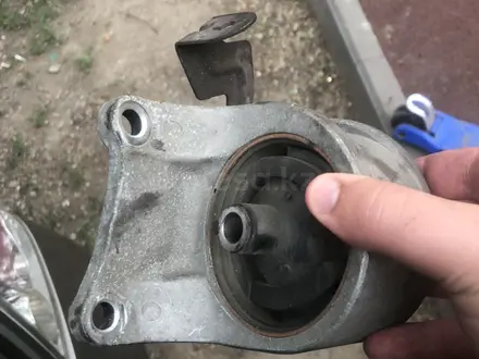 Подушка акпп QR25de за 15 000 тг. в Алматы – фото 3
