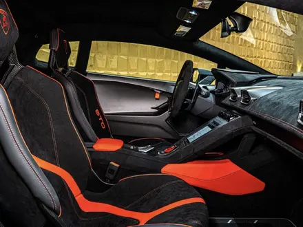 Lamborghini Huracan 2024 года за 205 000 000 тг. в Алматы – фото 6