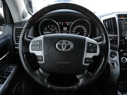 Toyota Land Cruiser 2013 года за 16 990 000 тг. в Актау – фото 12