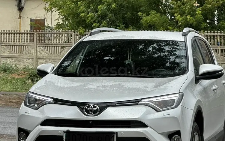 Toyota RAV4 2018 годаүшін15 000 000 тг. в Астана