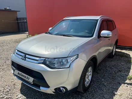 Mitsubishi Outlander 2014 года за 6 630 300 тг. в Астана – фото 3