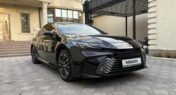 Toyota Camry 2025 года за 22 400 000 тг. в Тараз