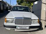 Mercedes-Benz E 230 1988 года за 800 000 тг. в Тараз