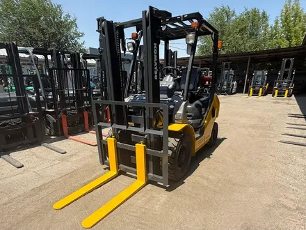 Komatsu  FG20T (Кара 2 тонны из Японии) 2015 года за 5 030 000 тг. в Алматы