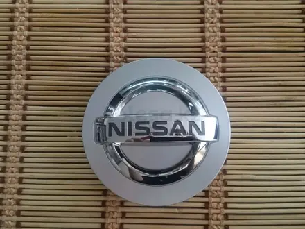 Оригинальный колпак диска на Nissan Patrol Y62 за 25 000 тг. в Алматы