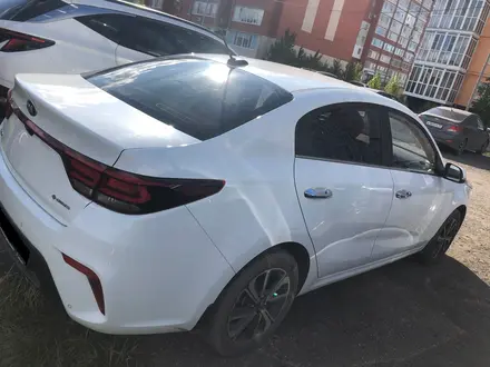 Kia Rio 2019 года за 8 200 000 тг. в Уральск – фото 3