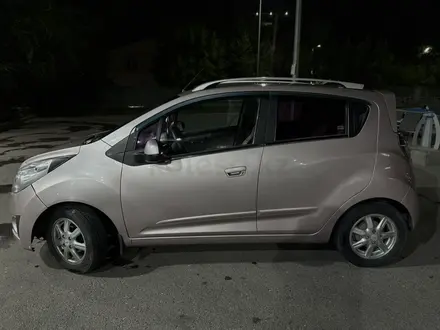 Chevrolet Spark 2011 года за 3 450 000 тг. в Шымкент – фото 3