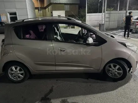 Chevrolet Spark 2011 года за 3 450 000 тг. в Шымкент – фото 5