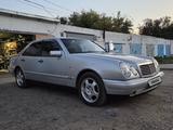 Mercedes-Benz E 400 1997 годаүшін5 500 000 тг. в Рудный – фото 4