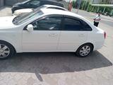 Chevrolet Lacetti 2010 годаfor2 600 000 тг. в Атырау – фото 4