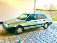 Volkswagen Passat 1990 года за 950 000 тг. в Алматы