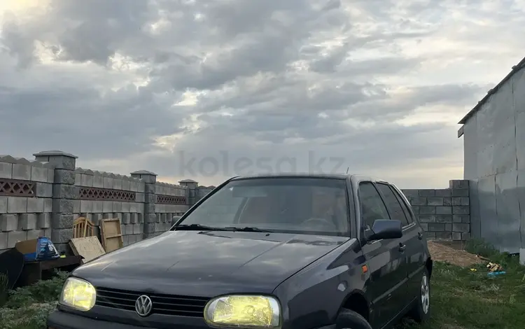 Volkswagen Golf 1995 года за 1 500 000 тг. в Астана