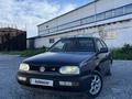 Volkswagen Golf 1995 года за 1 500 000 тг. в Астана – фото 2