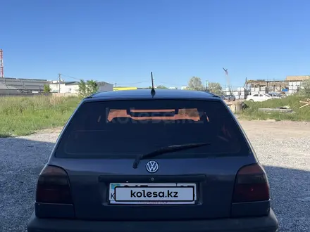 Volkswagen Golf 1995 года за 1 500 000 тг. в Астана – фото 3