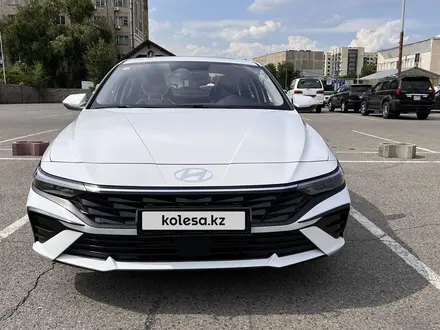 Hyundai Elantra 2024 года за 8 750 000 тг. в Кызылорда – фото 2