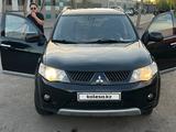 Mitsubishi Outlander 2008 годаүшін5 700 000 тг. в Караганда – фото 2