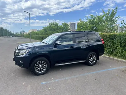 Toyota Land Cruiser Prado 2017 года за 19 300 000 тг. в Астана – фото 2