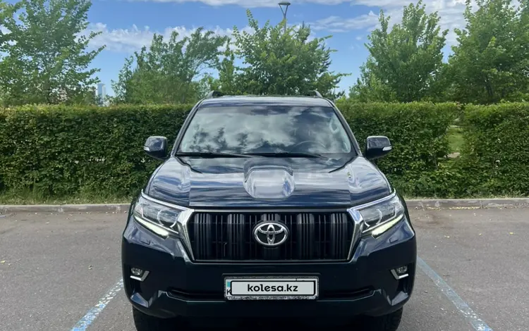 Toyota Land Cruiser Prado 2017 годаүшін19 300 000 тг. в Астана