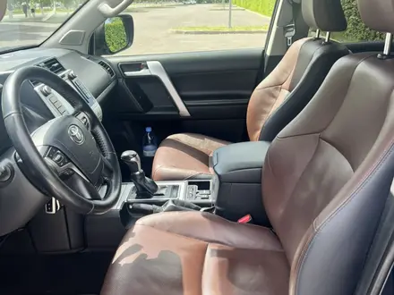 Toyota Land Cruiser Prado 2017 года за 19 300 000 тг. в Астана – фото 5