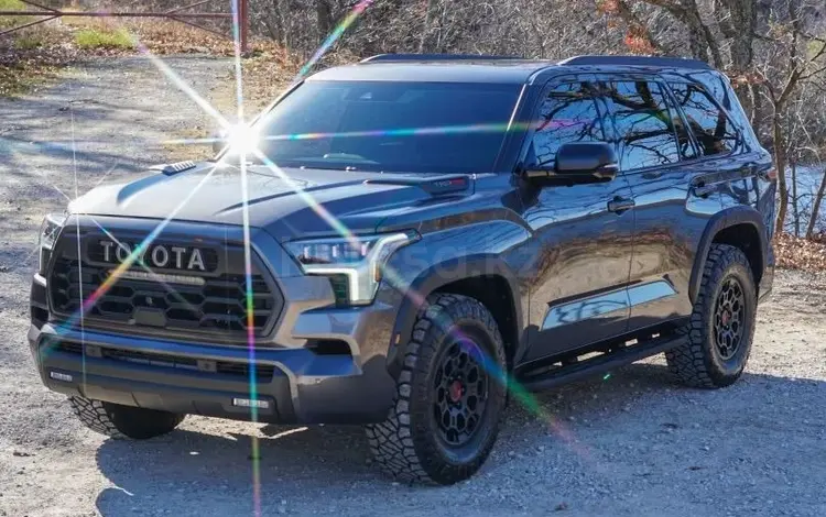 Toyota Sequoia 2023 года за 50 000 000 тг. в Атырау