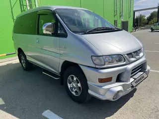 Mitsubishi Delica