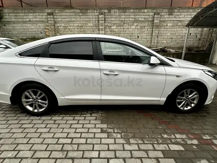 Hyundai Sonata 2016 года за 7 600 000 тг. в Шымкент – фото 5