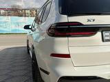 BMW X7 2023 года за 81 000 000 тг. в Алматы – фото 3