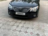 Toyota Camry 2008 года за 6 000 000 тг. в Алматы – фото 2