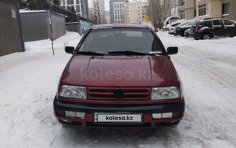 Volkswagen Vento 1992 года за 1 000 000 тг. в Астана