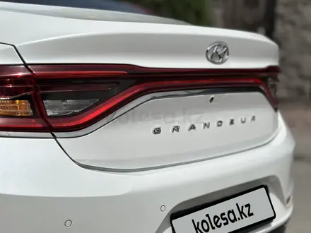 Hyundai Grandeur 2017 года за 12 500 000 тг. в Алматы – фото 9