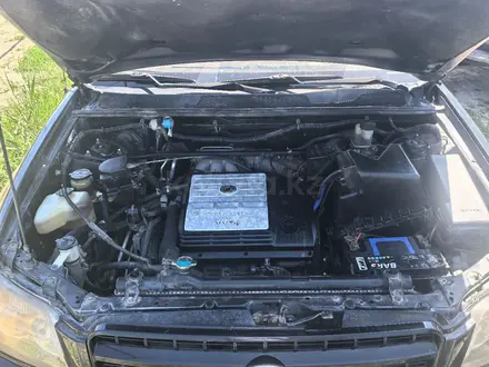 Toyota Highlander 2001 года за 4 700 000 тг. в Алматы – фото 6