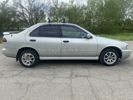 Nissan Sunny 1993 года за 1 600 000 тг. в Усть-Каменогорск – фото 4