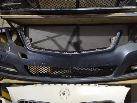 Бампер передний на Mercedes-Benz E-class w212 дорестайлинг за 130 000 тг. в Алматы