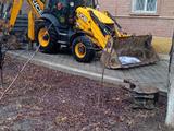 JCB  3CX 2014 годаүшін26 000 000 тг. в Атырау