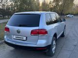 Volkswagen Touareg 2003 года за 5 000 000 тг. в Астана – фото 2