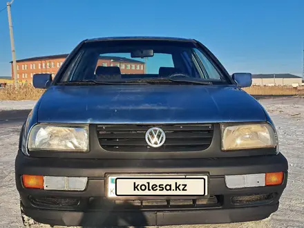 Volkswagen Vento 1993 года за 1 100 000 тг. в Астана – фото 5