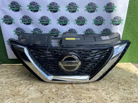Решетка nissan qashqai j11рестайлинг за 1 500 тг. в Астана