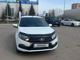 ВАЗ (Lada) Granta 2190 2022 годаүшін5 900 000 тг. в Астана – фото 2
