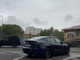 Tesla Model 3 2022 годаүшін14 700 000 тг. в Алматы – фото 5