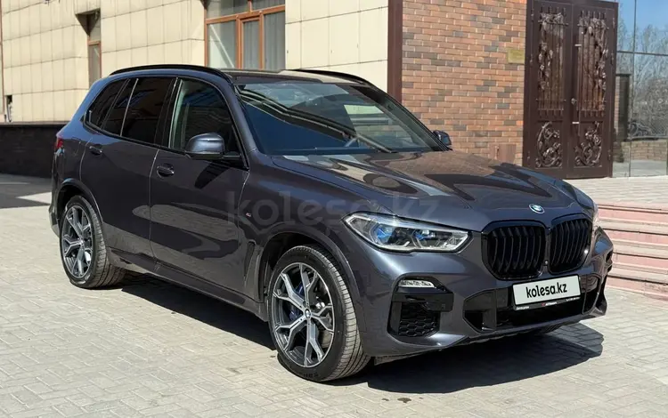 BMW X5 2019 года за 29 900 000 тг. в Астана